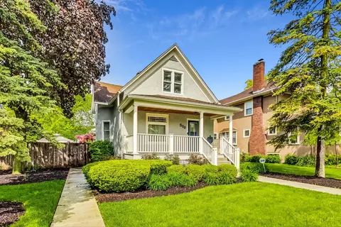 528 N Kensington Ave, La Grange Park, IL 60526