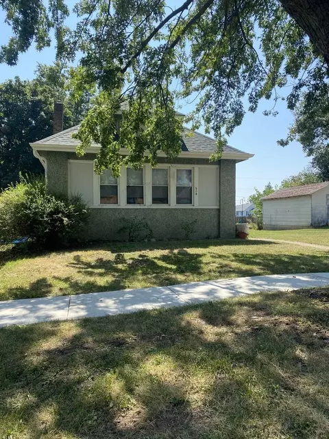 509 W Cleveland St, Spring Valley, IL 61362
