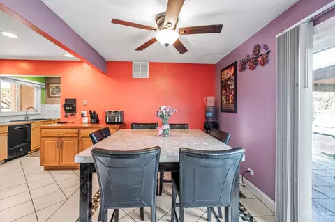620 Lafayette Ln, Hoffman Estates, IL 60169 photo 5