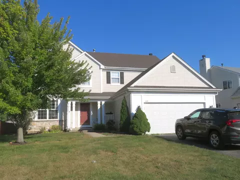 629 Needlegrass Pkwy, Antioch, IL 60002