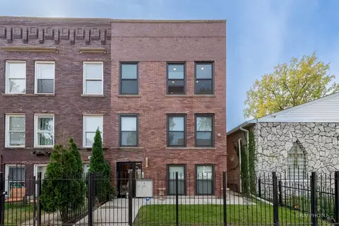 3251 W Carroll Ave, Chicago, IL 60624