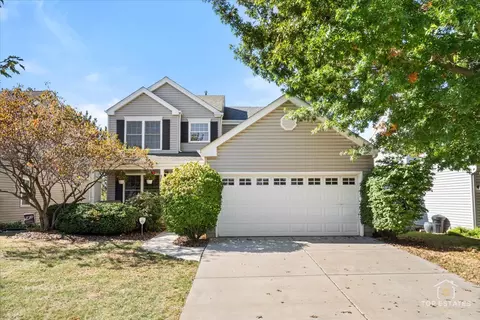 920 Chandler Ave, Geneva, IL 60134