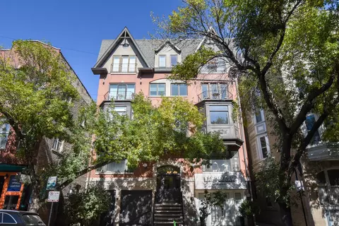 1122 W Armitage Ave #201, Chicago, IL 60614