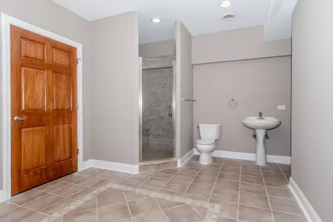 Bath - 25319 W Alison Rd, Plainfield, IL 60586 photo 11 of 12