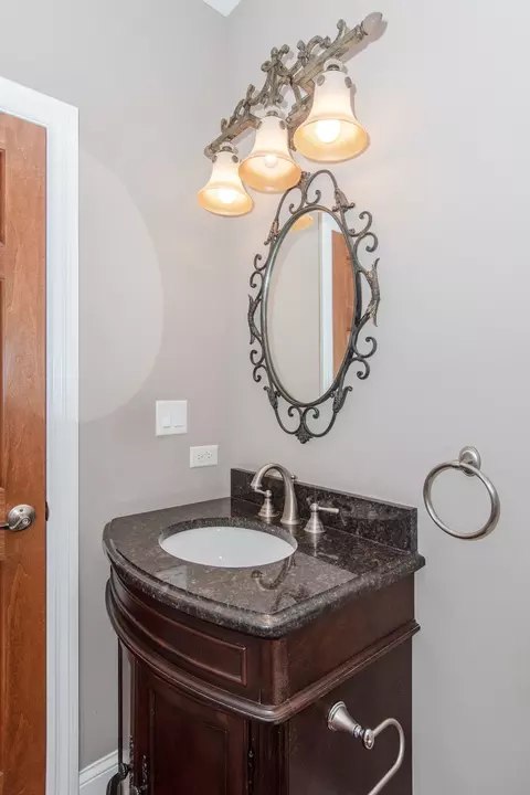 Bath - 25319 W Alison Rd, Plainfield, IL 60586 photo 1 of 12