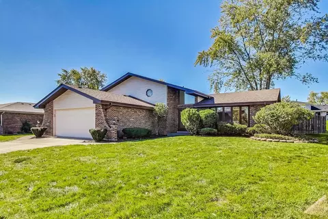 13608 Lincolnshire Dr, Orland Park, IL 60462