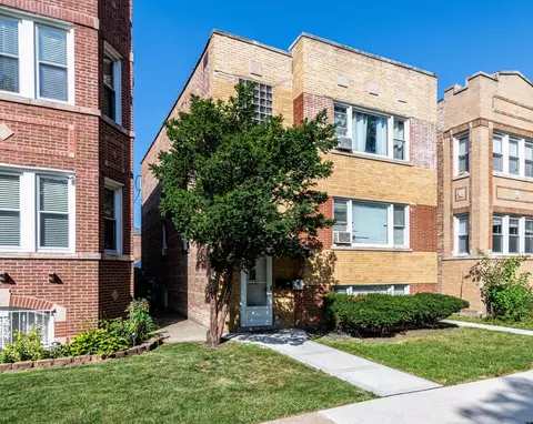 1636 Euclid Ave, Berwyn, IL 60402