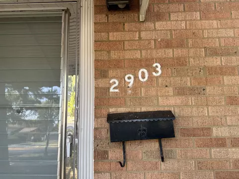 Exterior - 2903 S Wilke Rd, Rolling Meadows, IL 60008 photo 5 of 8