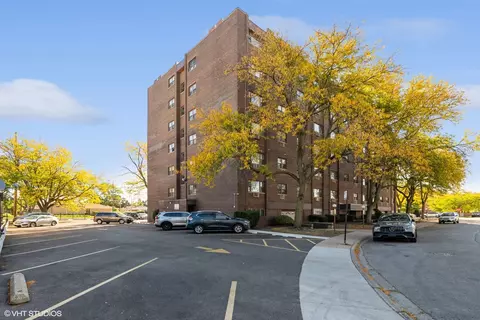 4600 N Cumberland Ave #311, Chicago, IL 60656
