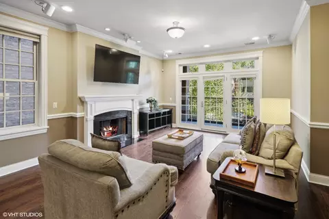 4712 N Beacon St #2N, Chicago, IL 60640 photo 2