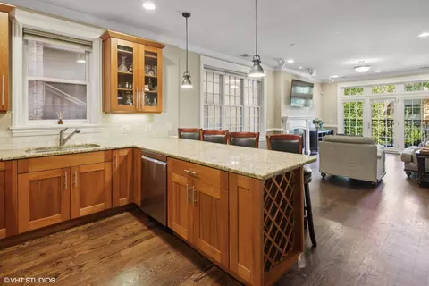 4712 N Beacon St #2N, Chicago, IL 60640 photo 9