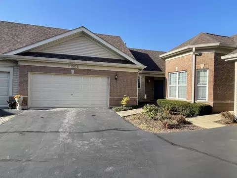 21304 Hidden Lake Ct, Crest Hill, IL 60403