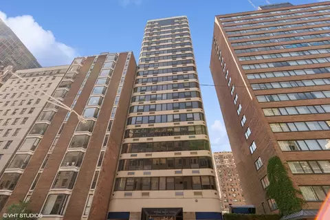221 E Walton Pl #5B, Chicago, IL 60611