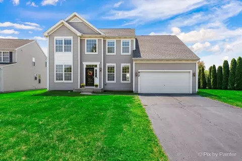 810 Bach Ct, Woodstock, IL 60098