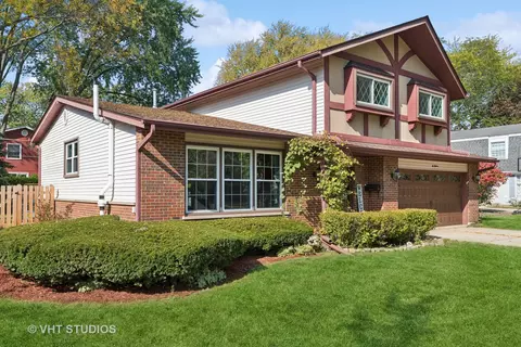 618 N Rohlwing Rd N, Palatine, IL 60074