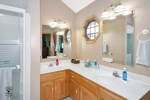 10026 Lancaster Dr, Mokena, IL 60448 photo 17