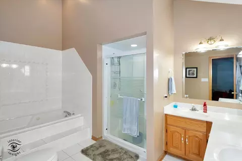 10026 Lancaster Dr, Mokena, IL 60448 photo 16