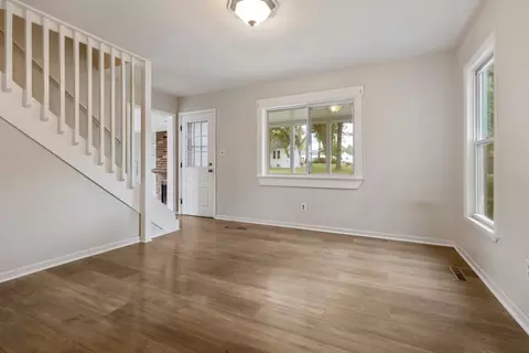 3401 2nd Ave, Mchenry, IL 60050 photo 5