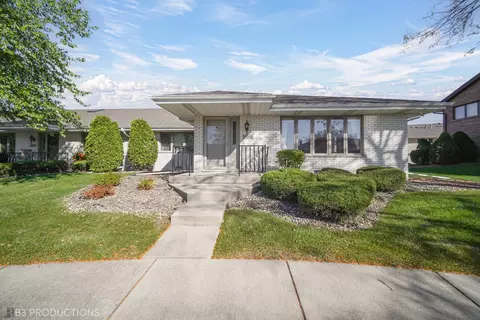 10946 Colorado Ct #10946, Orland Park, IL 60467