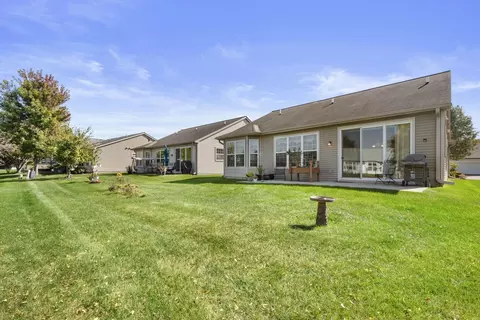 Exterior - 2498 Rolling Rdg, Elgin, IL 60124 photo 3 of 8
