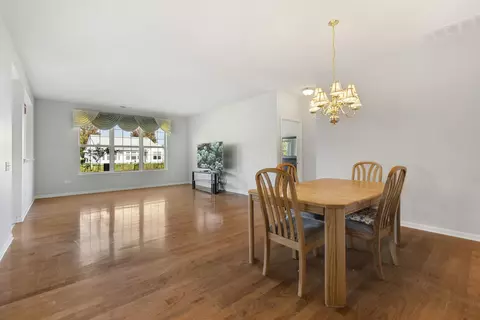 Dining - 2498 Rolling Rdg, Elgin, IL 60124 photo 1 of 1