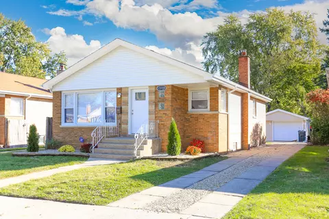 15729 Ingleside Ave, Dolton, IL 60419