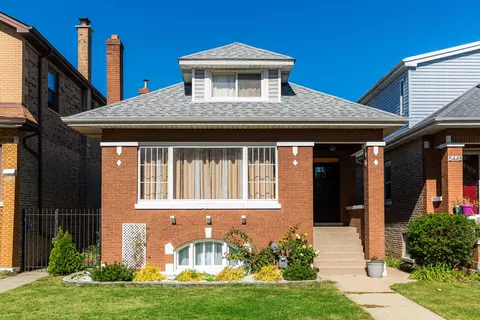 5450 W Eddy St, Chicago, IL 60641