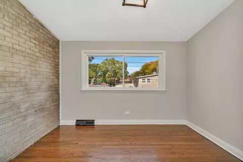 Bedroom - 1374 E 87th St, Chicago, IL 60619 photo 1 of 1