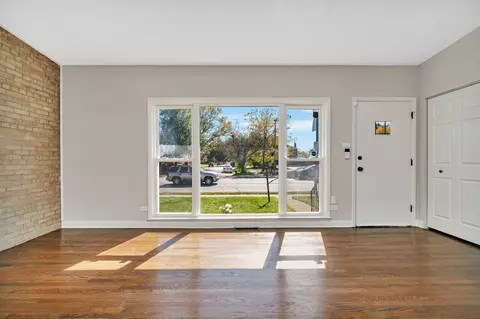 Living - 1374 E 87th St, Chicago, IL 60619 photo 3 of 5