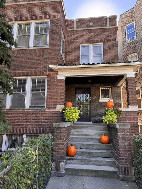 4101 W 21st St, Chicago, IL 60623
