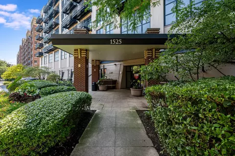 1525 S Sangamon St #309, Chicago, IL 60608