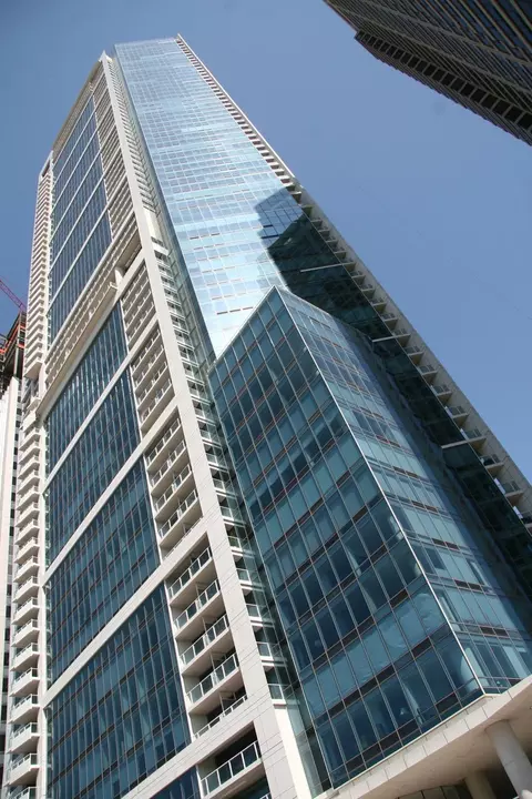340 E Randolph St #1805, Chicago, IL 60601