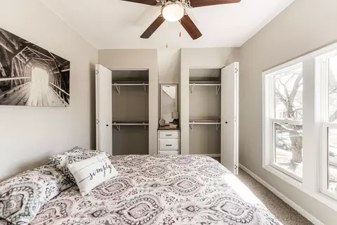 Bedroom - 71 S Jackson St, Elgin, IL 60123 photo 6 of 6