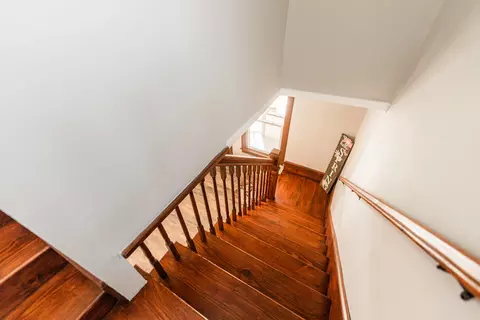 Entry Way - 71 S Jackson St, Elgin, IL 60123 photo 5 of 9