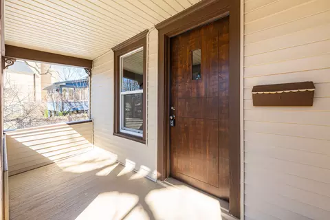 Exterior - 71 S Jackson St, Elgin, IL 60123 photo 5 of 7