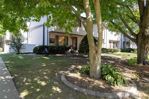 1108 E Jefferson St #11, Bloomington, IL 61701 photo 24