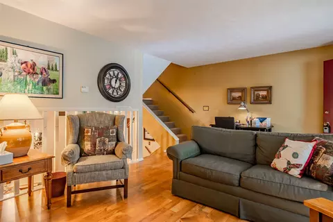 1108 E Jefferson St #11, Bloomington, IL 61701 photo 6