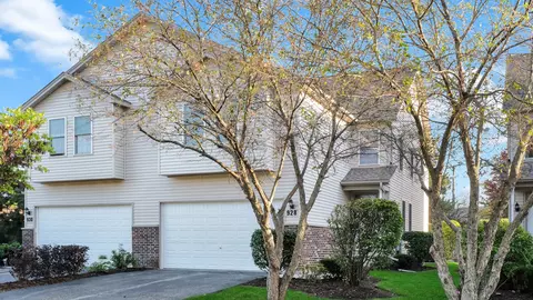 928 Case St, Naperville, IL 60563 photo 3