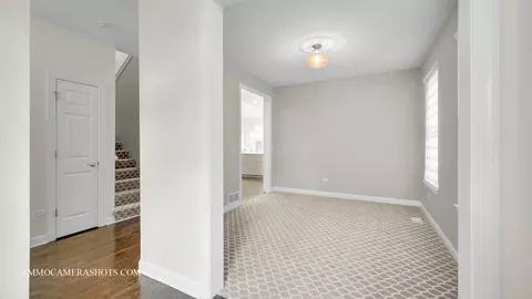 928 Case St, Naperville, IL 60563 photo 6