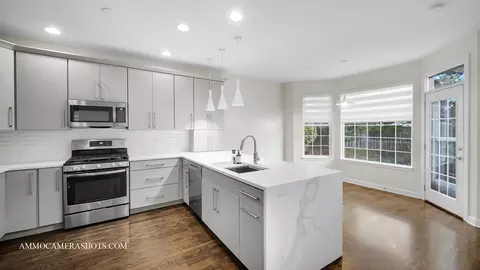 928 Case St, Naperville, IL 60563 photo 14