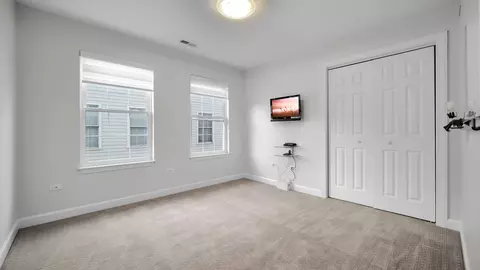 928 Case St, Naperville, IL 60563 photo 25