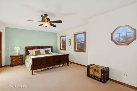 4950 Red Pine Ave, Gurnee, IL 60031 photo 24