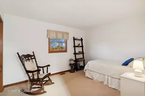4950 Red Pine Ave, Gurnee, IL 60031 photo 28
