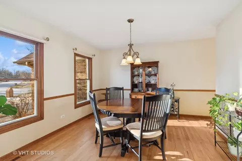 4950 Red Pine Ave, Gurnee, IL 60031 photo 15