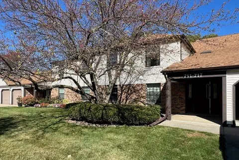 713 Weidner Rd #713, Buffalo Grove, IL 60089