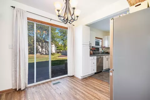 Dining - 2456 Devonshire Ct, Aurora, IL 60502 photo 1 of 1