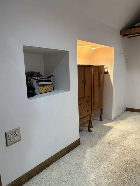 Other - 2456 Devonshire Ct, Aurora, IL 60502 photo 5 of 6