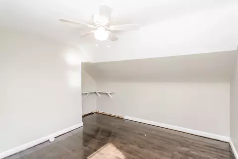 Bedroom - 4437 Elm Ave, Lyons, IL 60534 photo 9 of 9