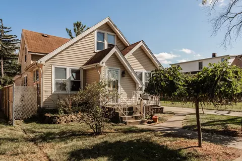 Exterior - 4437 Elm Ave, Lyons, IL 60534 photo 3 of 5