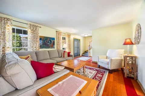 Living - 125 Picardy Ln, Wheeling, IL 60090 photo 2 of 4